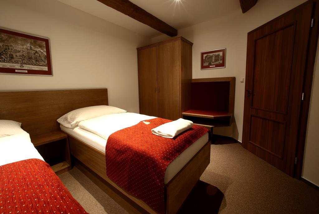 Apartments&Suites Žlutá Hruška Plzeň Esterno foto