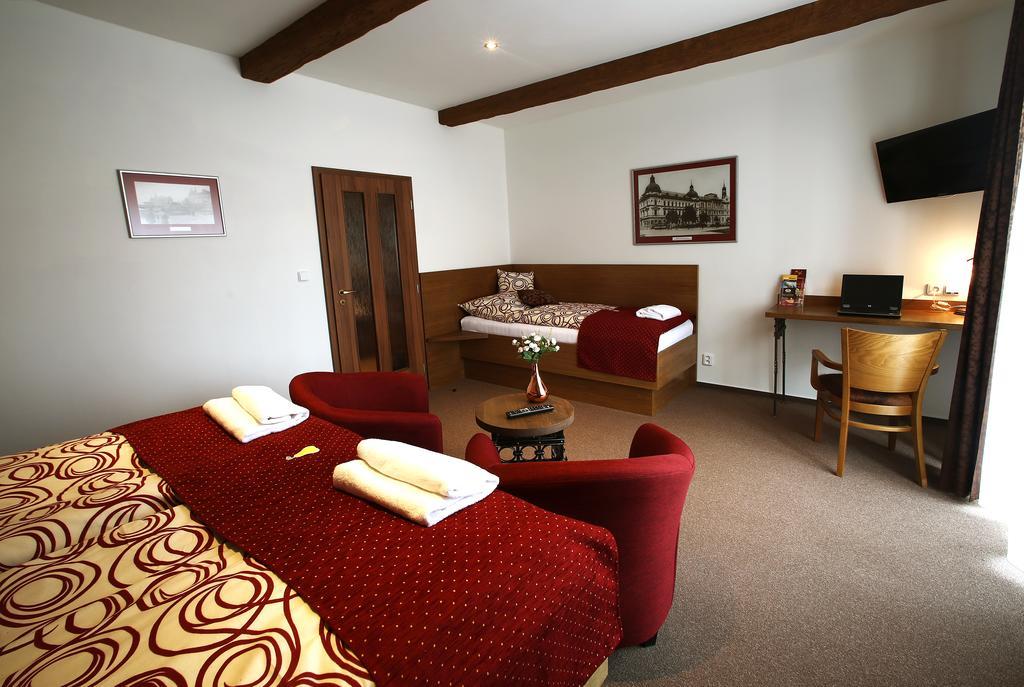 Apartments&Suites Žlutá Hruška Plzeň Esterno foto